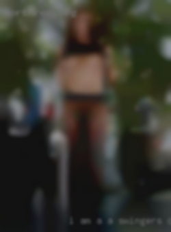 I am a very horny in a swingers club girl...