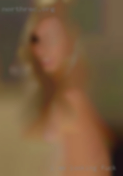 I am looking to fuck in Jamestown, NY meet bi-sexual women.