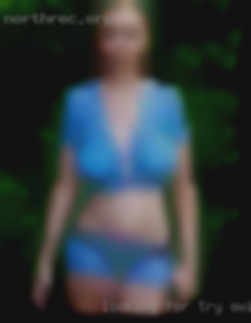 Looking for some fun to try swinging woman or couple.