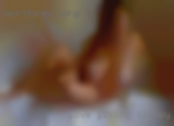 Love giving sloppy head in Levittown, PA and riding cock.